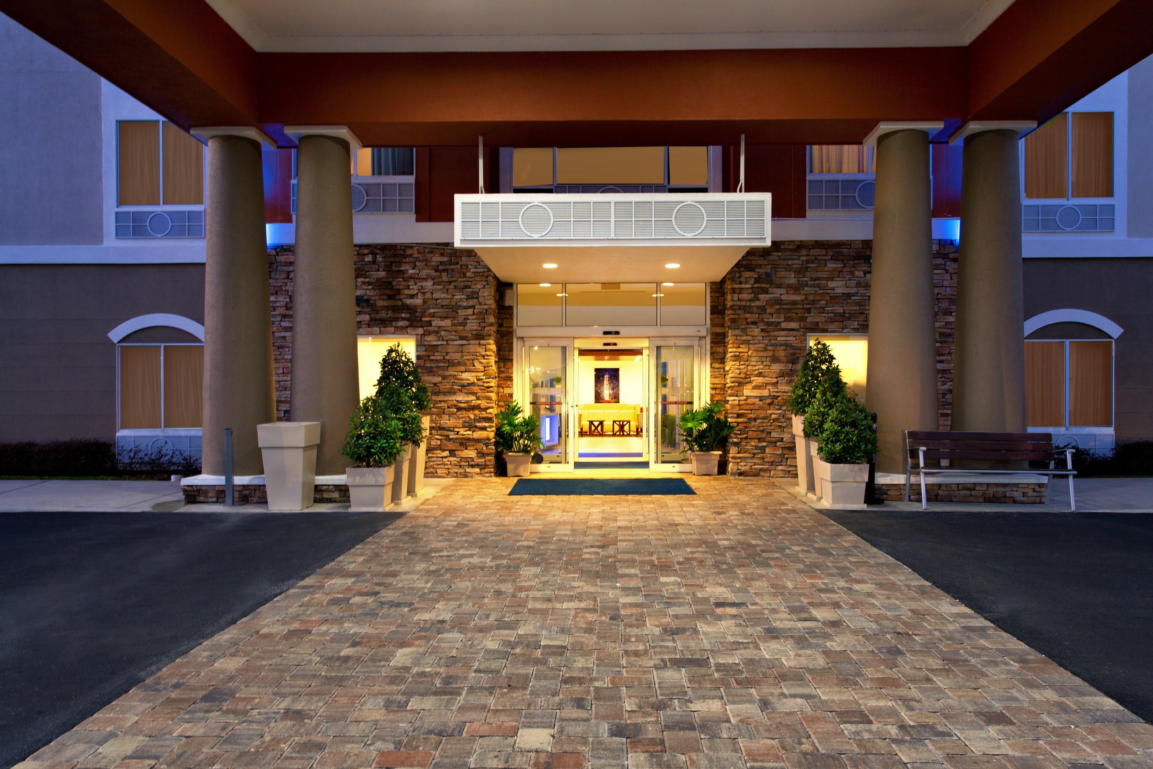 Holiday Inn Express Lake Wales North-Winter Haven By Ihg Waverly Exterior photo