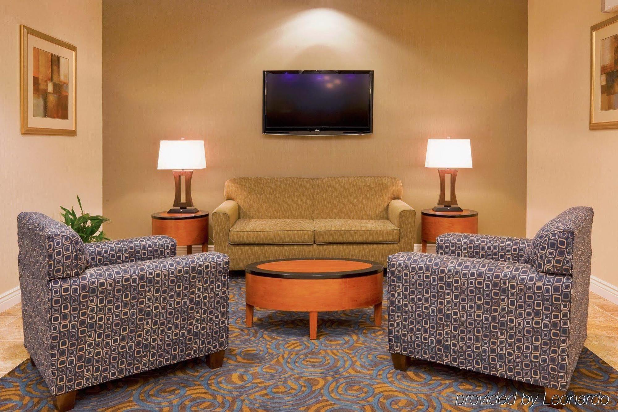 Holiday Inn Express Lake Wales North-Winter Haven By Ihg Waverly Exterior photo