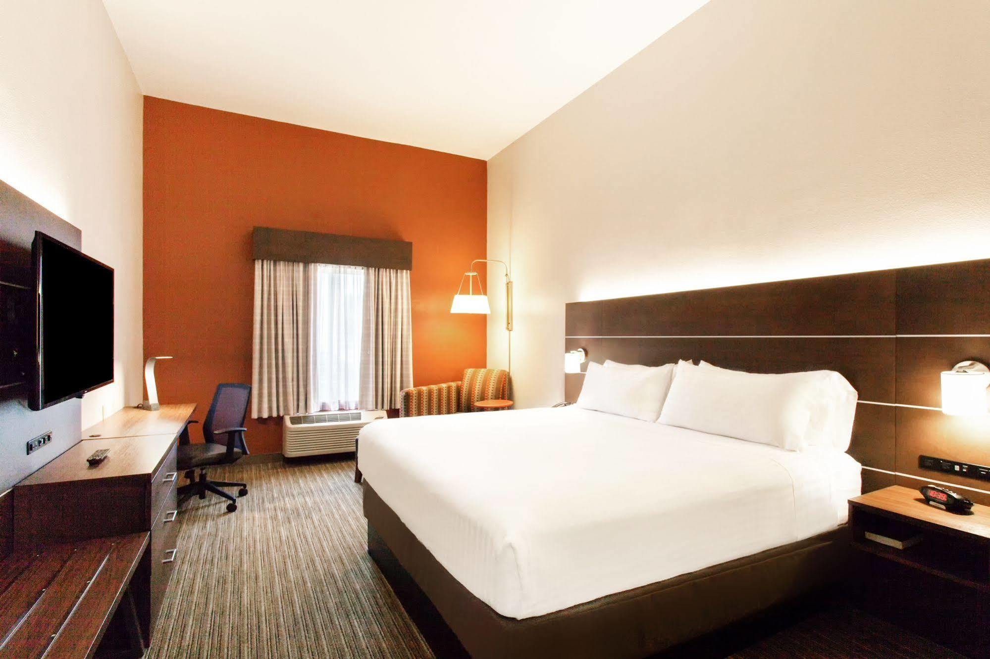 Holiday Inn Express Lake Wales North-Winter Haven By Ihg Waverly Exterior photo